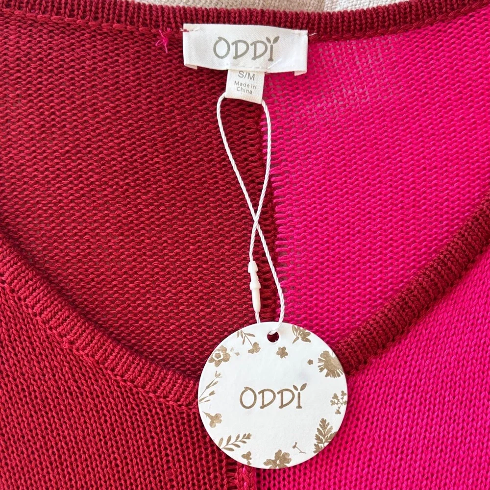 ODDY women two